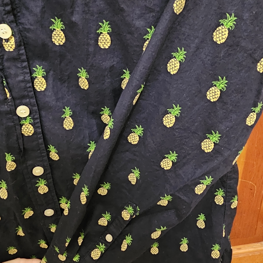 J.Crew Navy Blue Pineapple"The Perfect Shirt" Sz.Small - Picture 5 of 5